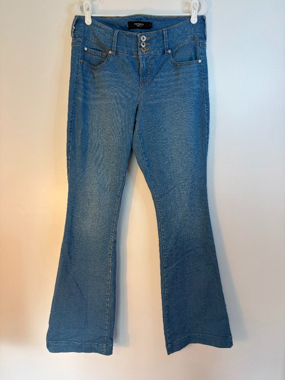 Torrid Denim Light Wash Mid Rise Flare Leg Jeans (Tall)